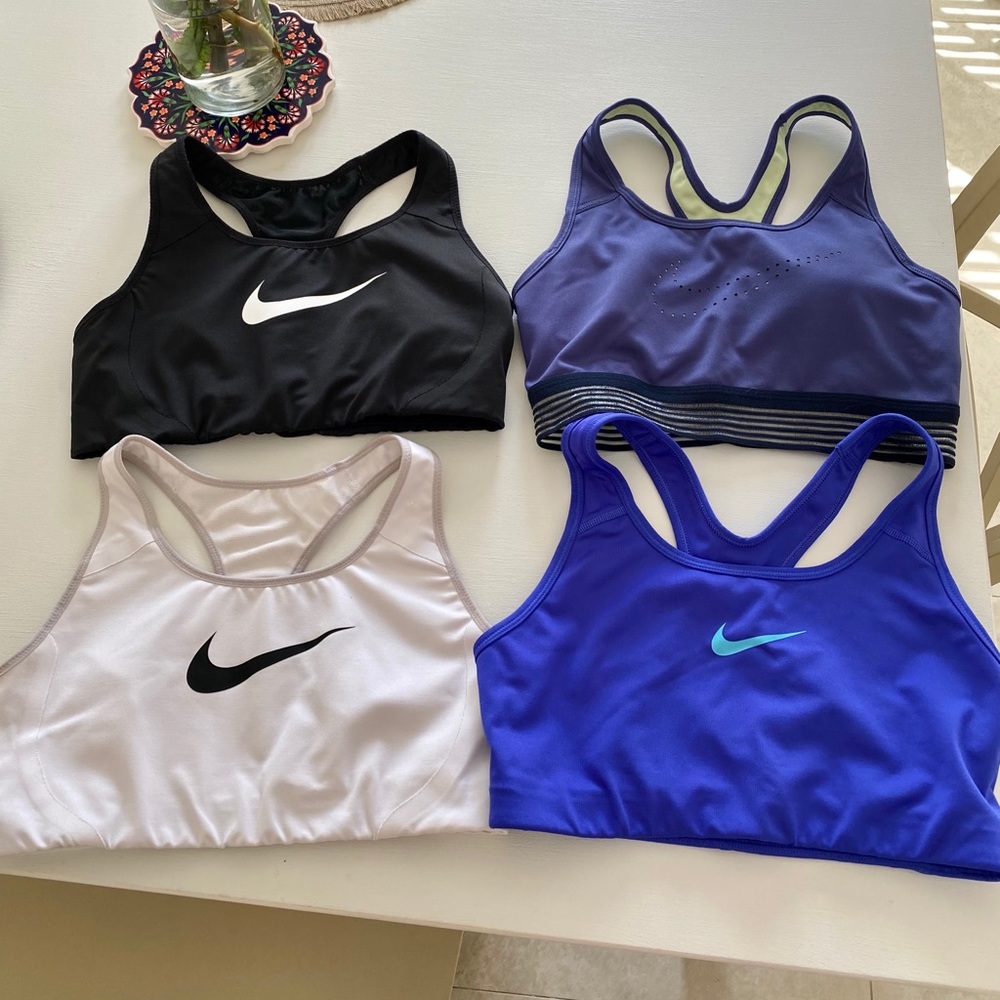 Lot of 4 Nike Sports Bras - All Medium
